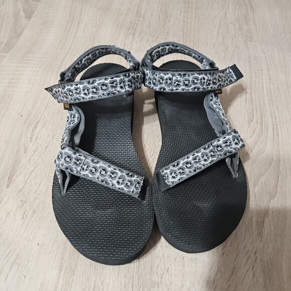 Teva Womens Size 9 Midform Flatform Sandals Gray Leopard Print Beach Hiking - Picture 3 of 7